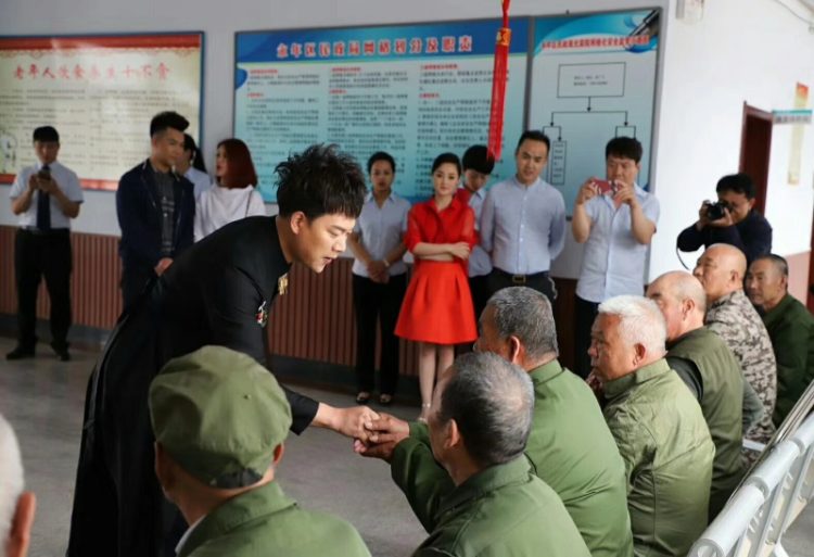 1766585824-b6ee0bee30a1c90