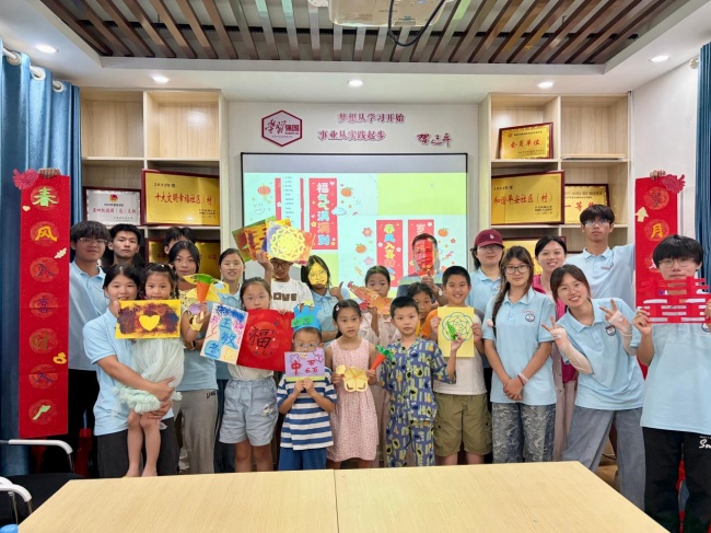 万名大学生文明实践赣鄱行｜薪火燃于巷陌间
